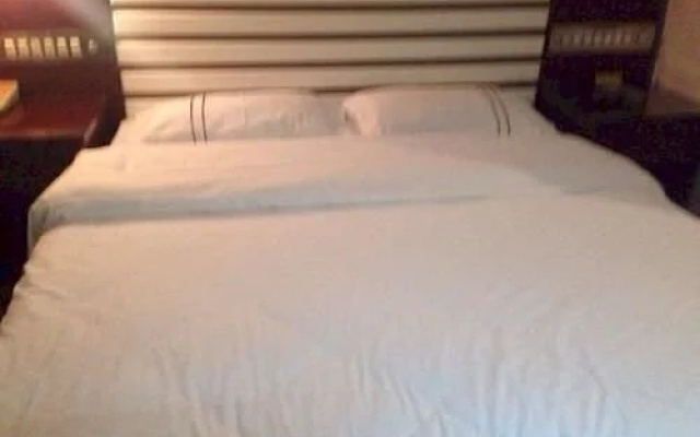 Hotel 112