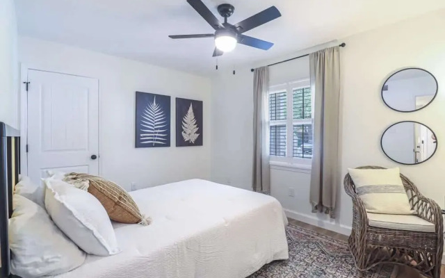 The Seabreeze Bungalow