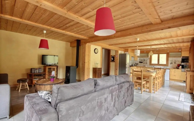 Chalet Au Calme - Seytroux - 12 Personnes- Combette