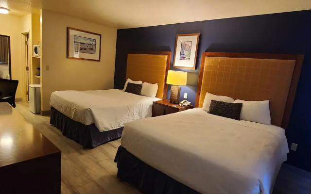 Empire Inn & Suites