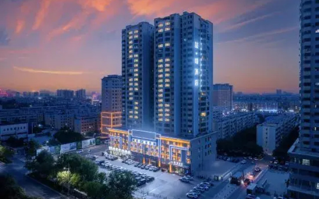 James Joyce Coffetel Hotel (Hami Yingbin Avenue)
