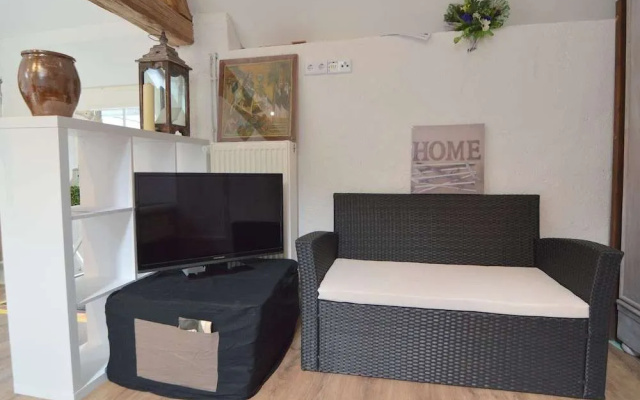 Cozy Apartment in Immerath near Fishing