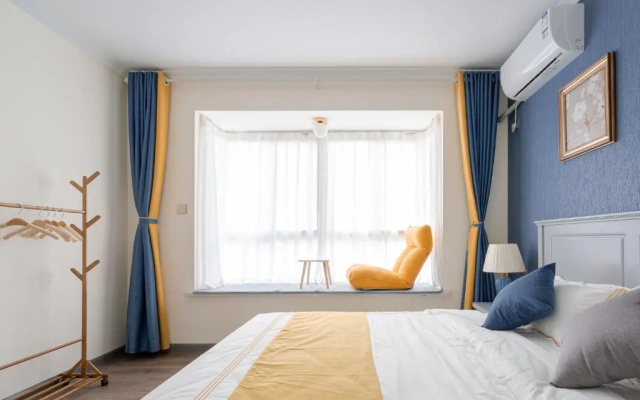 Locals Apartment Inn 01