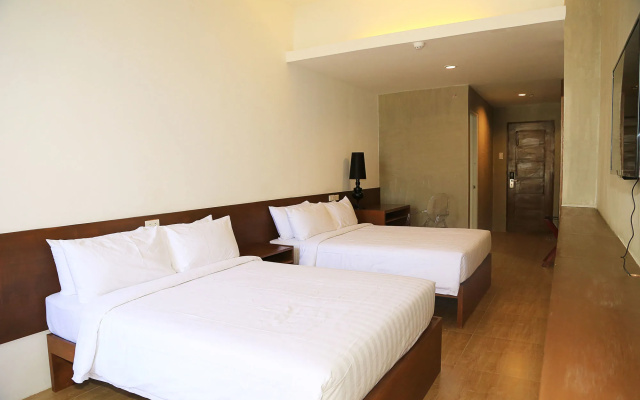 Big Hotel