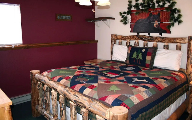 Timber Creek Chalets: 7