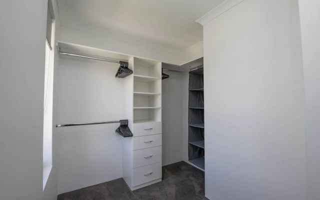 Karrinyup Waters House Rentals