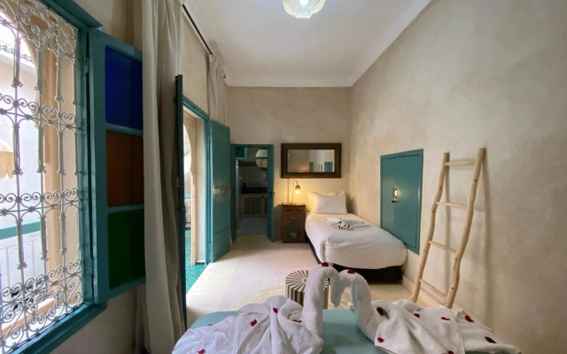 Riad Dar Khalti