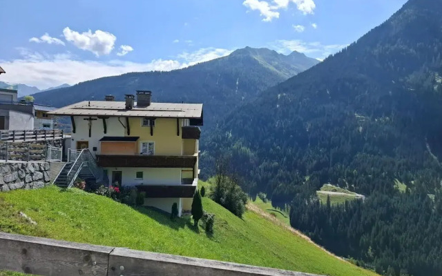 Holiday Apartment in Kappl Near ski Resort