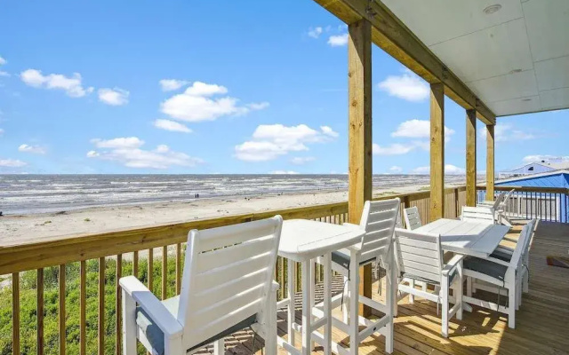 Camille's Coastal Escape
