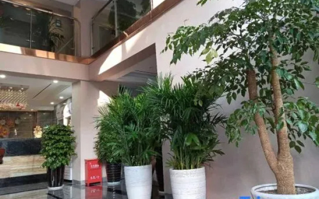 Overseas Chinese Ted Hotel