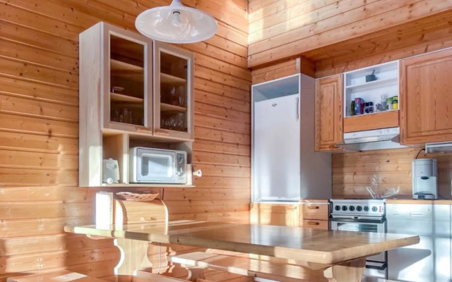 Ylläsrivit c 8 / villa änkyrä
