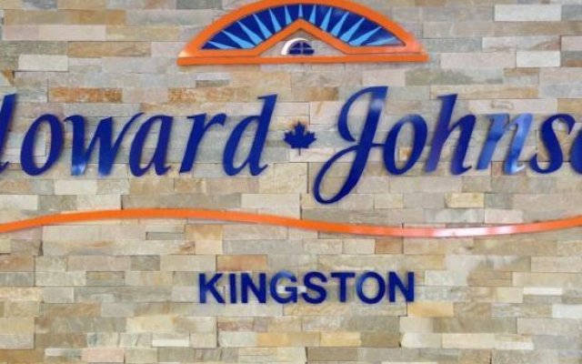 Отель Howard Johnson by Wyndham Kingston Канада, Кингстон - отзывы, цены и фото номеров - забронировать отель Howard Johnson by Wyndham Kingston онлайн вид на фасад