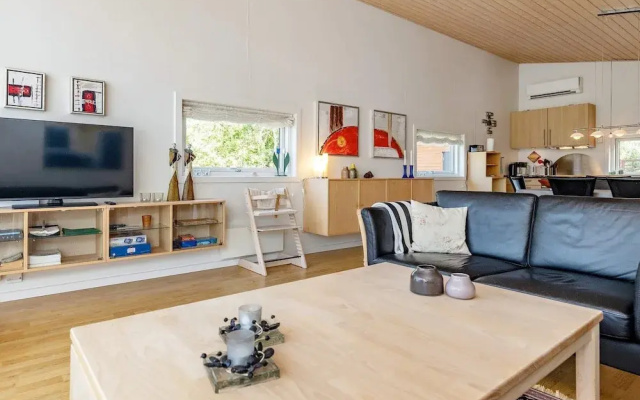 6 Person Holiday Home in Vestervig