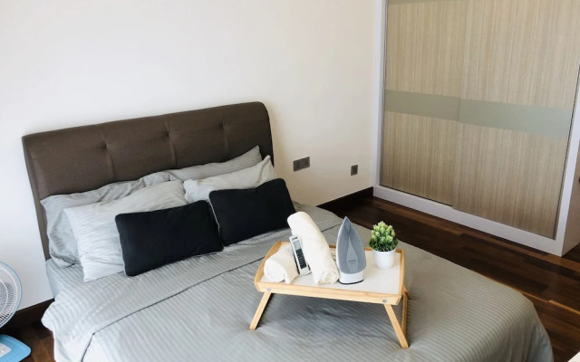 Paragon Suite By Antlerzone