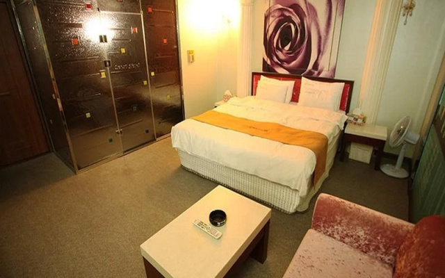 Beast Motel
