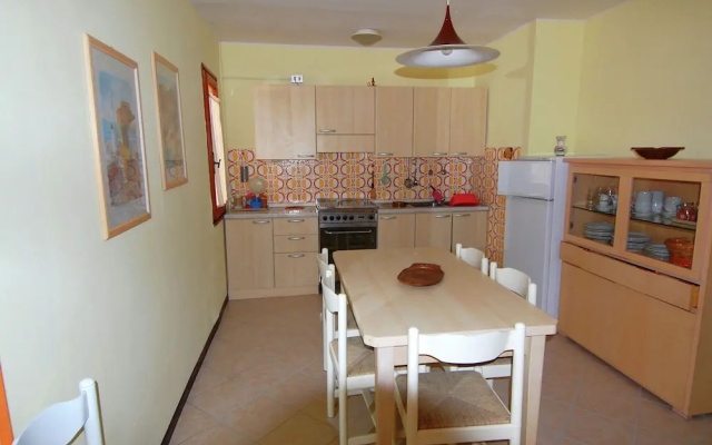 Modern Apartment in Rosolina near Sea