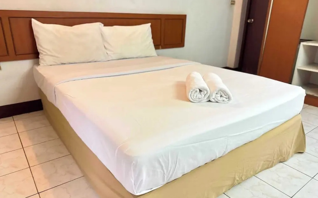Hotel O Guest House Cigadung 9a