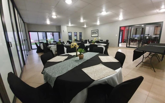 Khayalami Hotels - Emalahleni