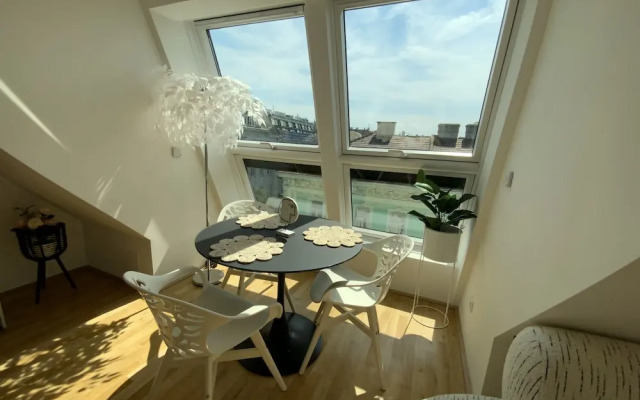 Dachgeschoss Loft im Herzen von Wien
