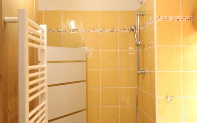 Appartement Lanslevillard, 3 pièces, 6 personnes - FR-1-508-51