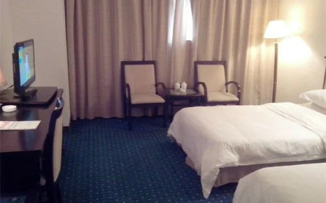 Xinyang Sunny Hotel