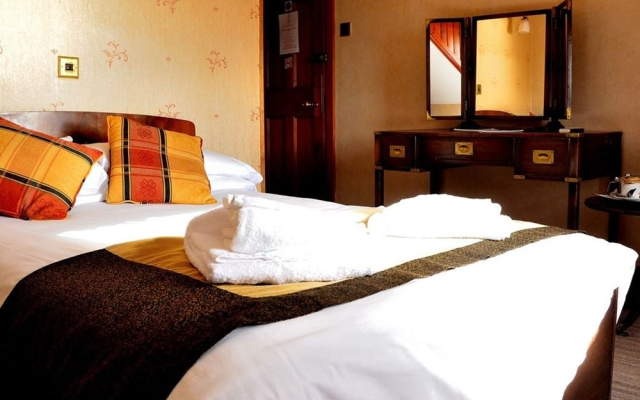 Crown Hotel