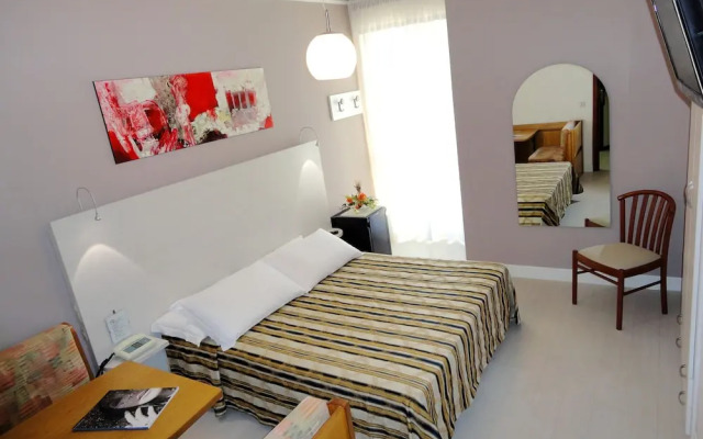Hotel Alexander