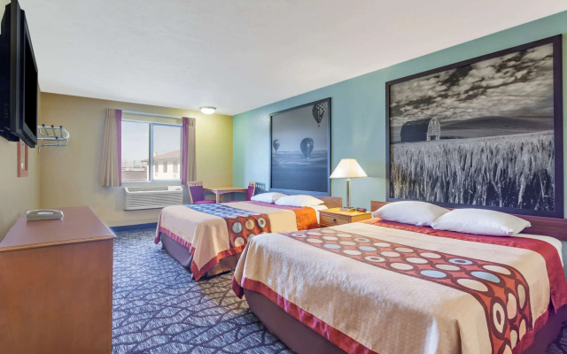 Super 8 by Wyndham Union Gap Yakima Area