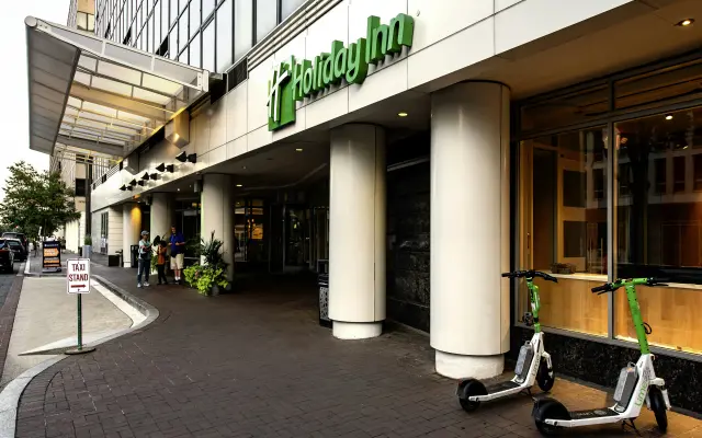 Holiday Inn Washington Capitol - Natl Mall by IHG