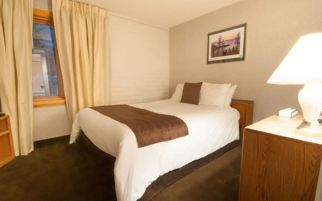 North Lake Lodges & Villas