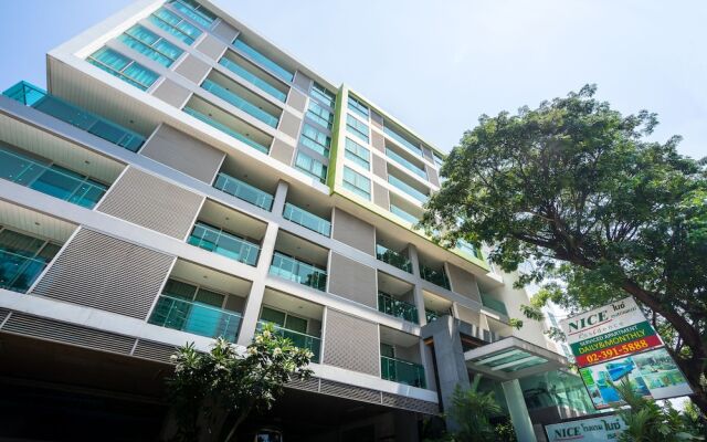Отель Nice Residence Бангкок вид на фасад