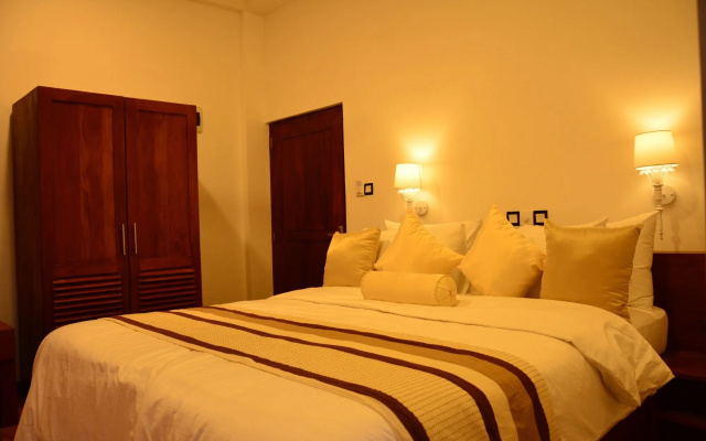 Gloria Grand Unawatuna Hotel