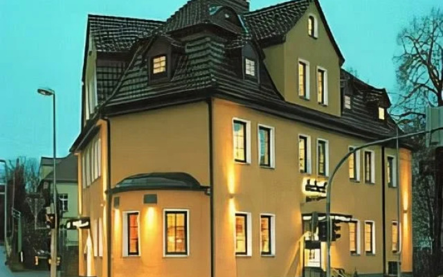 Deckerts Hotel & Restaurant