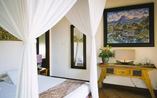 Villa Awang Awang