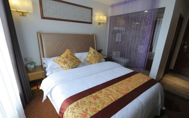 HuangGuoShuYuQuanHotel