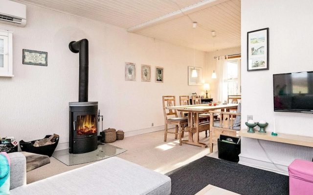 6 Person Holiday Home in Tranekaer