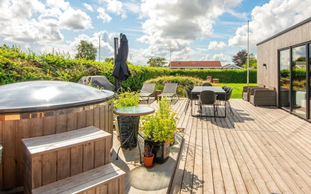 8 Person Holiday Home in Hejls