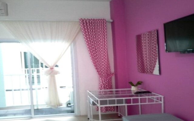 Srisareemaya Hostel