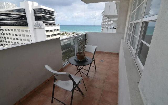 Riviera Luxury Living at the Decoplage