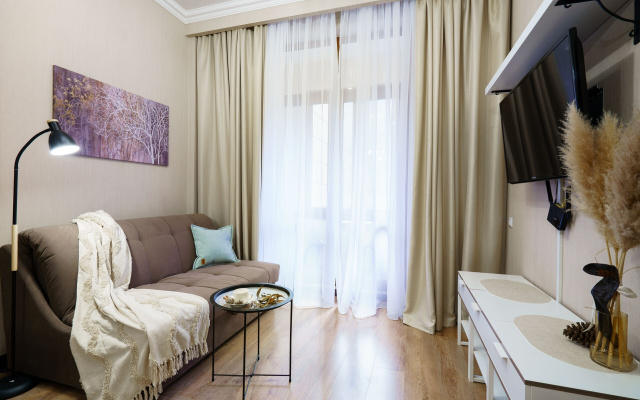 Apartamenty na Naberezhnaja Vremena goda 3