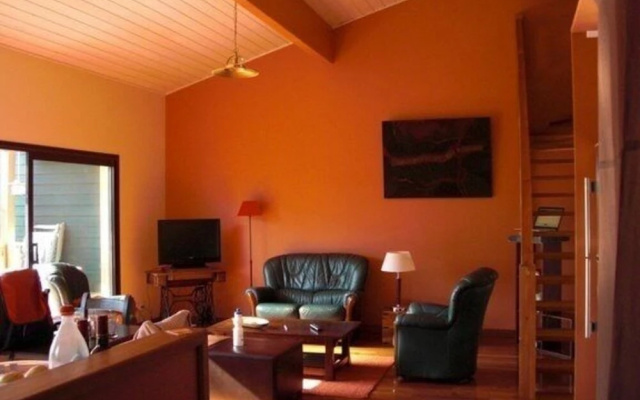 Yamina Lodge