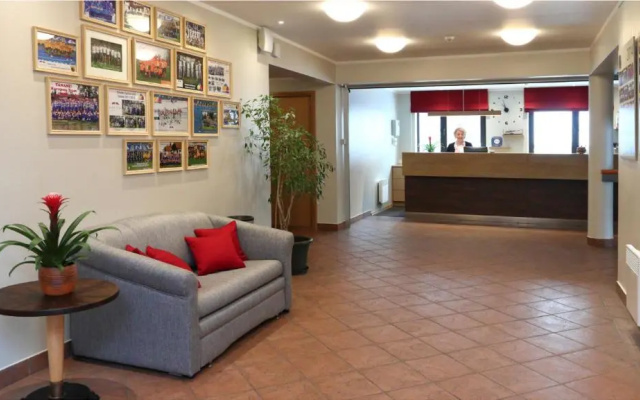 Hotel Karupesa