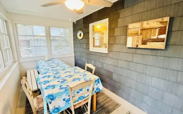 OAK Avenue 49