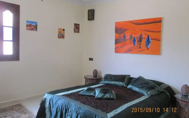 Zwina Appart, A Small, Cozy Family Nest
