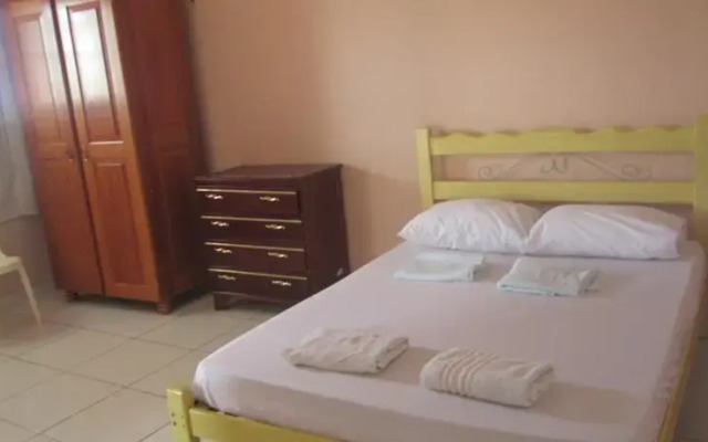 Francisquinha Cruz Residencial