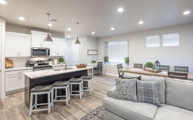 Serendipity Suites