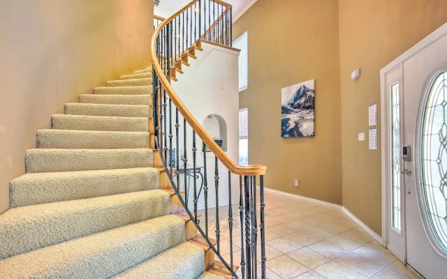 Beautiful Montgomery Home w/ Lakefront Deck!