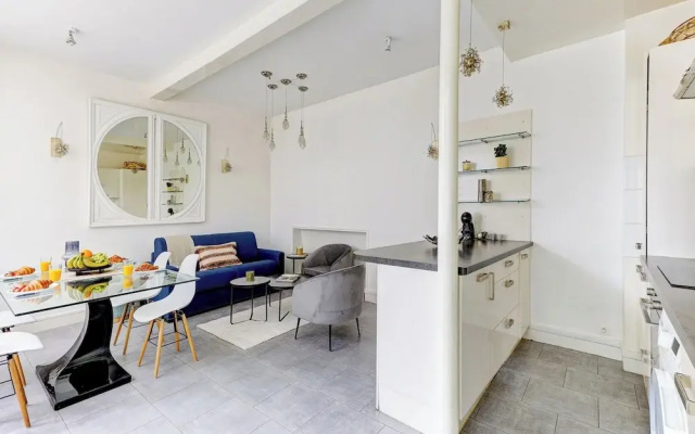 Stylish 1BR by Luxembourg Garden
