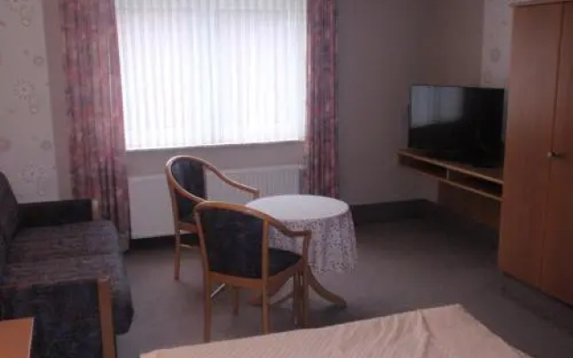 Landhotel Weining