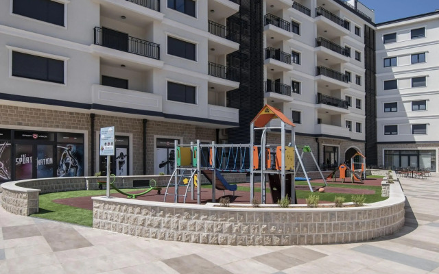 Apartment M
